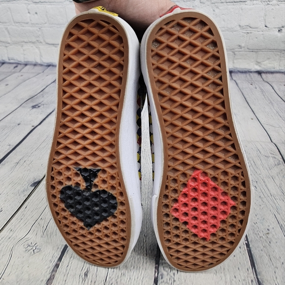 VANS x UO | Old Skool playing card lace-up sneakers - Picture 7 of 10